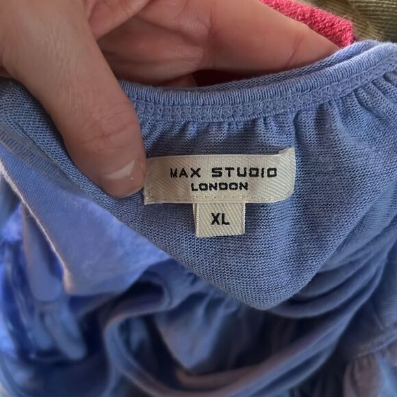 Max Studio‎ light blue linen blend knit shirt - Picture 3 of 8